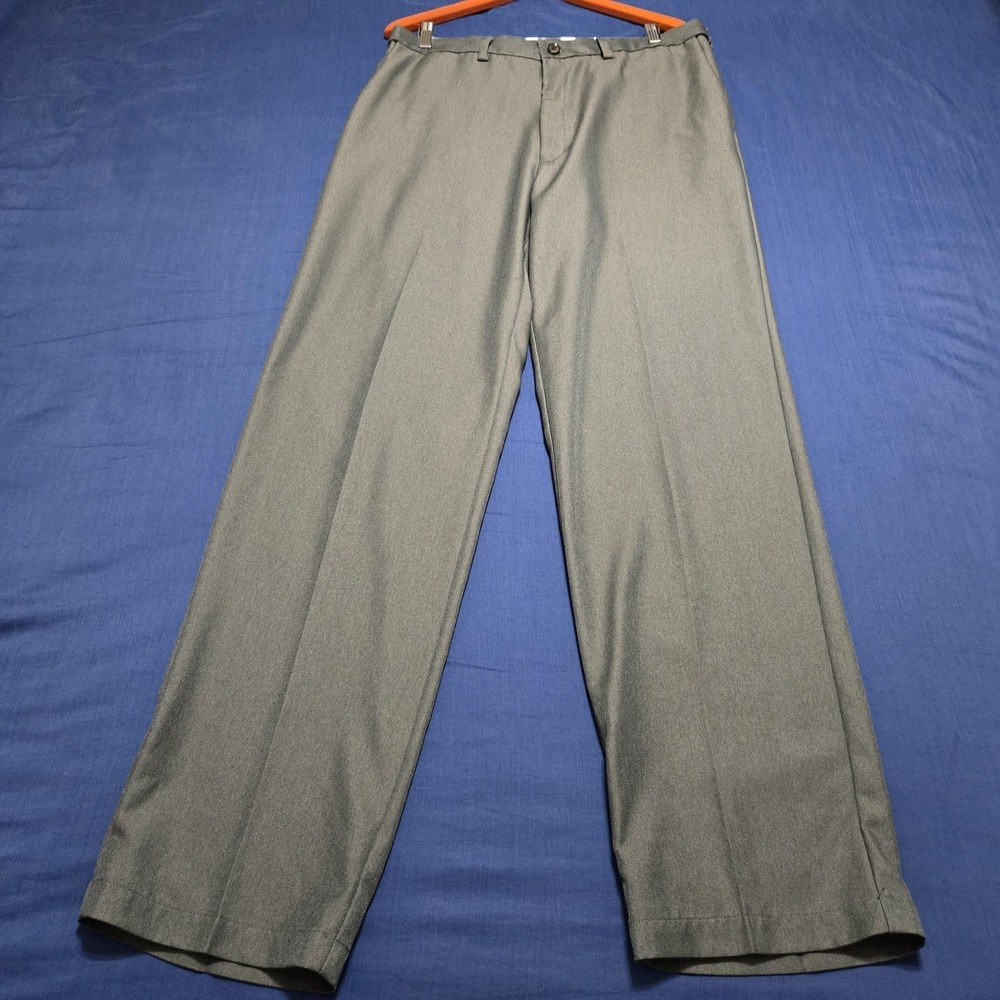 Haggar Dress Pants Mens 30x34 Gray Microfiber Straight Leg Flat Front Business